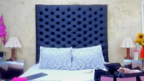 Nahomi  online show from 02-18-26, 12:23