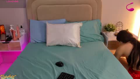 nahommybell online show from 06-21-26, 03:42