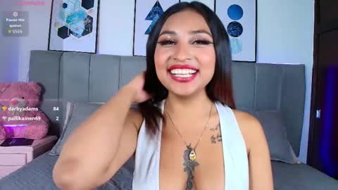 Snapshot of naia_cruz_ chatting on 10-17-25, 08:22 Naia online show from 10-17-25, 08:22