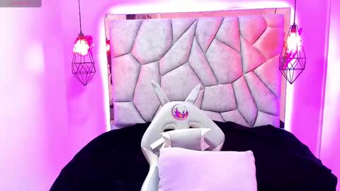    online show from 03-02-25, 10:35