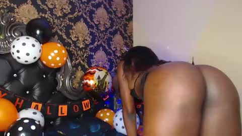 Naia online show from 10-30-25, 07:58