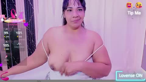 Snapshot of nailha1 chatting on 04-21-26, 11:05 Nailha online show from 04-21-26, 11:05