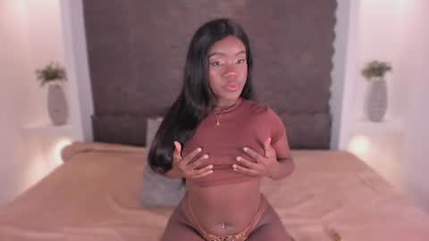 naina deivis33 online show from 07-07-26, 03:42