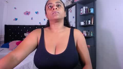 Snapshot of nairovi_cherry chatting on 05-27-26, 08:06 Nairovy online show from 05-27-26, 08:06