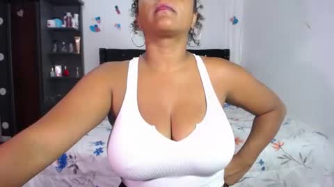 Snapshot of nairovi_cherry chatting on 06-18-26, 11:31 Nairovy online show from 06-18-26, 11:31