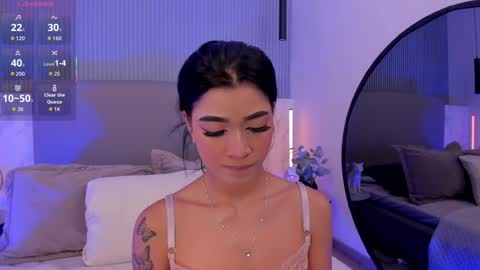 Naisha Ford online show from 09-17-25, 02:24