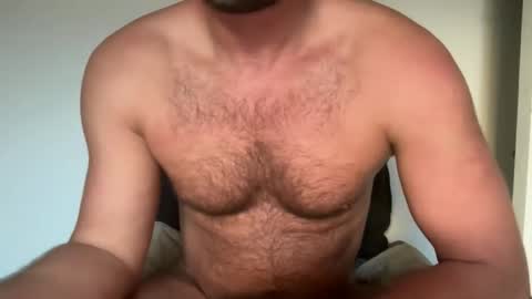 Snapshot of naked_dude25 chatting on 05-08-26, 05:46 naked_dude25 online show from 05-08-26, 05:46