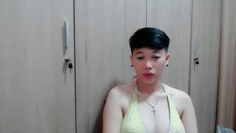 Snapshot of naked_melinda chatting on 03-25-26, 12:55 Melinda online show from 03-25-26, 12:55