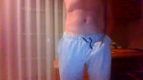 Snapshot of nakedcock5518782 chatting on 07-01-26, 06:04 nakedcock5518782 online show from 07-01-26, 06:04