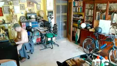 Snapshot of nakednudist72 chatting on 05-23-26, 08:07 Naked Naturist online show from 05-23-26, 08:07