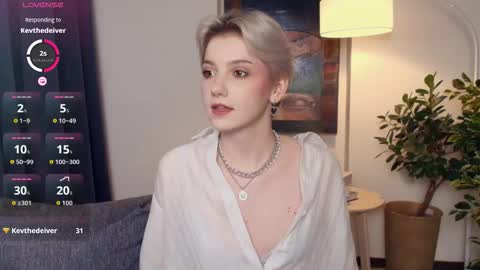 Kate online show from 11-28-25, 11:35