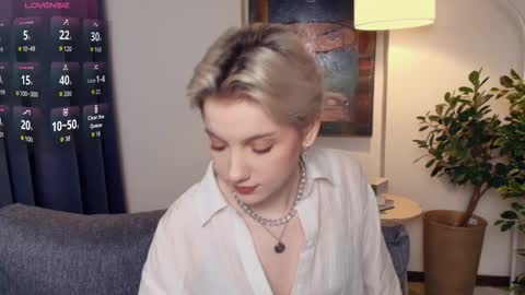 Kate online show from 11-29-25, 12:19