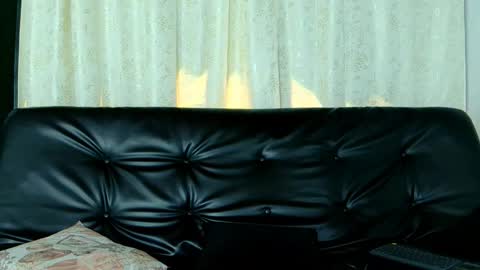 Snapshot of nala_rouss chatting on 10-03-25, 08:06 NALA online show from 10-03-25, 08:06