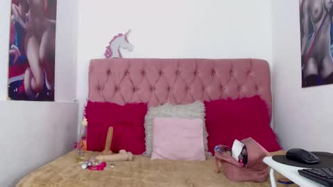 NALAROY online show from 11-20-25, 03:12