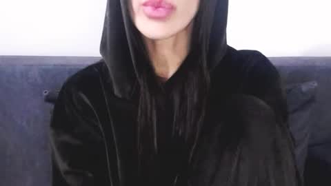 Lady online show from 02-05-26, 04:33