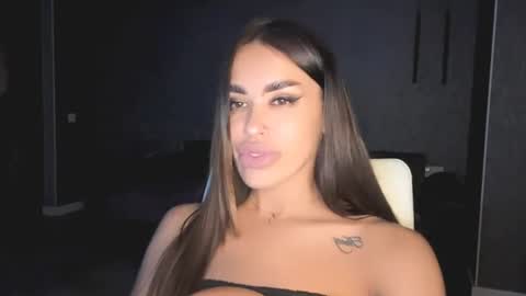 Lady online show from 08-04-26, 03:47