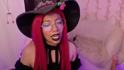 nami_usagi online show from 04-23-26, 06:10