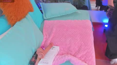 nami online show from 12-18-25, 07:09