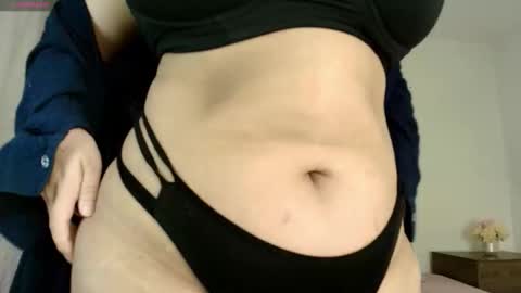 Snapshot of namithompson chatting on 02-20-26, 01:13 NamiThompson online show from 02-20-26, 01:13