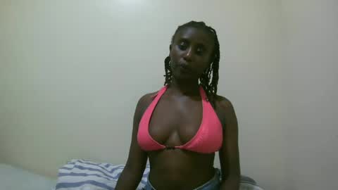 Snapshot of nana2095 chatting on 06-26-26, 12:04 nana2095 online show from 06-26-26, 12:04