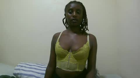 Snapshot of nana2095 chatting on 07-01-26, 11:37 nana2095 online show from 07-01-26, 11:37