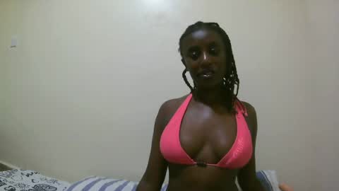 Snapshot of nana2095 chatting on 07-06-26, 11:18 nana2095 online show from 07-06-26, 11:18
