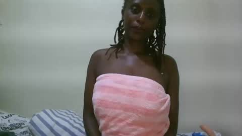 Snapshot of nana2095 chatting on 07-08-26, 06:01 nana2095 online show from 07-08-26, 06:01
