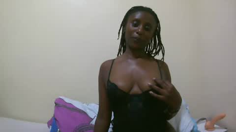 Snapshot of nana2095 chatting on 07-19-26, 11:19 nana2095 online show from 07-19-26, 11:19