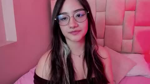 Nana online show from 03-12-26, 04:18