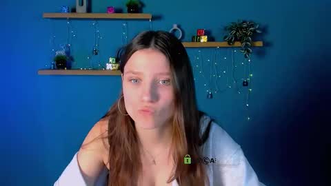 Snapshot of nana_shy_ chatting on 12-20-25, 10:00 nana_shy_ online show from 12-20-25, 10:00