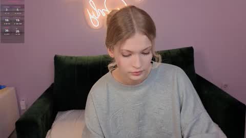 Maeve online show from 11-02-25, 02:41