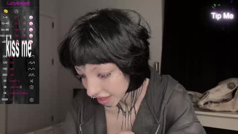 Nana online show from 12-24-24, 02:33