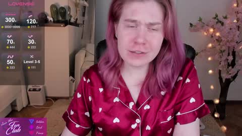 Nancy online show from 01-23-25, 12:19