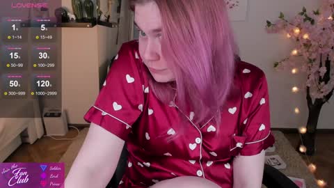 Nancy online show from 01-23-25, 03:22