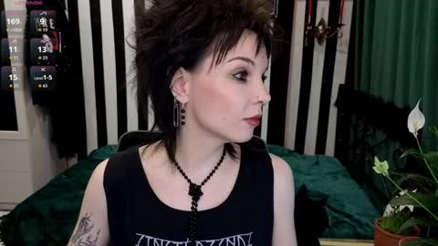 Nancy online show from 11-28-25, 03:31