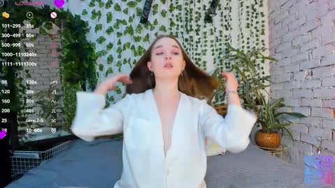 Luna online show from 03-02-25, 06:05