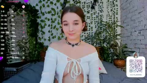 Luna online show from 03-10-25, 03:20