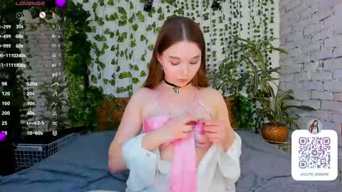 Luna online show from 03-11-25, 09:13