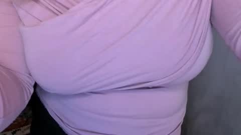 Nancy online show from 02-10-26, 07:01