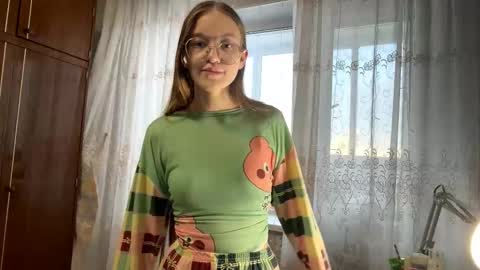 Niki online show from 03-10-26, 11:48