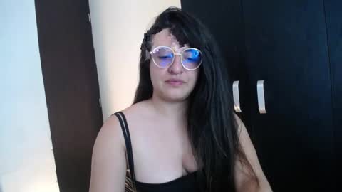 Snapshot of nani_gutierrez chatting on 03-09-25, 02:50 Nani online show from 03-09-25, 02:50