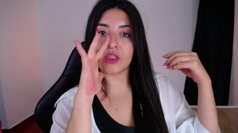 Snapshot of nani_gutierrez chatting on 07-02-26, 07:09 Nani online show from 07-02-26, 07:09