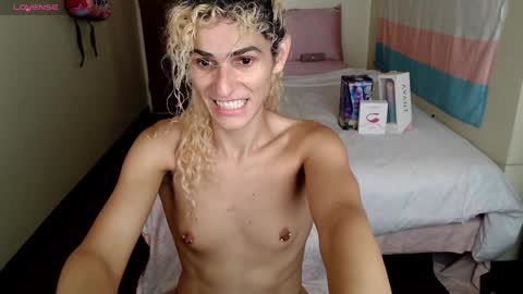 Snapshot of nanikitty69 chatting on 12-25-24, 12:48 Nanki Teresa online show from 12-25-24, 12:48