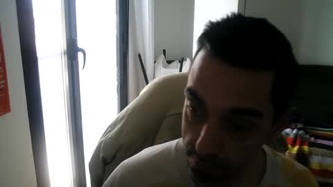 Snapshot of nano22salamanca chatting on 02-19-25, 12:22 nano22salamanca online show from 02-19-25, 12:22