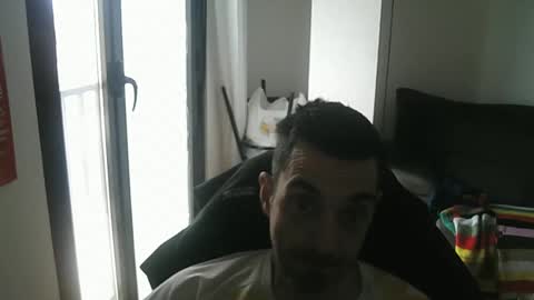 Snapshot of nano22salamanca chatting on 02-20-25, 12:15 nano22salamanca online show from 02-20-25, 12:15