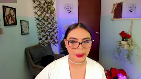 naomi_aniston online show from 06-06-26, 02:00