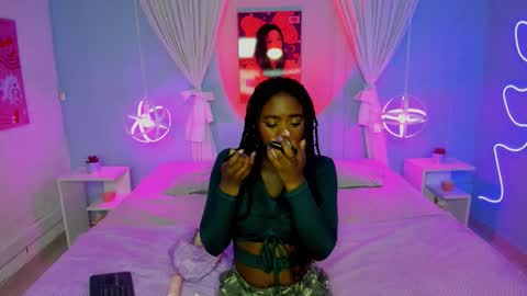 Naomi online show from 02-26-26, 07:35