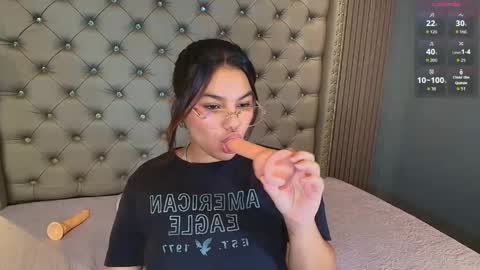 NAOMI online show from 04-25-26, 06:27