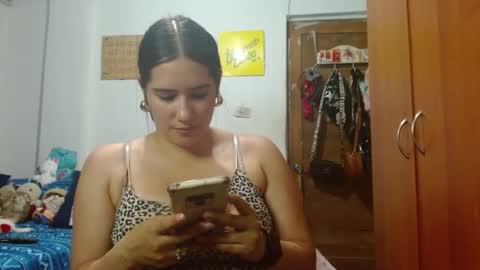 naomi_d online show from 02-20-25, 11:54