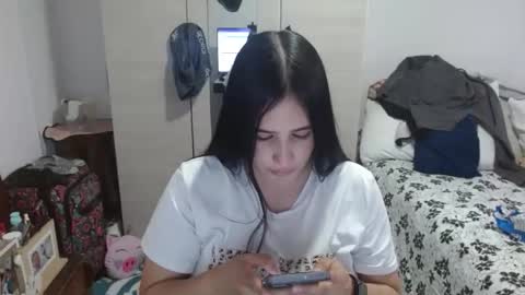 naomi_d online show from 04-20-26, 10:11